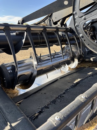 Used 2018 MacDon FD75-45 Combine Platforms at Horizon Ag & Turf in Lloydminster, AB - Photo22