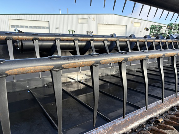 Used 2018 MacDon FD75-45 Combine Platforms at Horizon Ag & Turf in Lloydminster, AB - Photo7