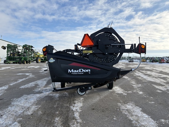 Used 2018 MacDon FD75-45 Combine Platforms at Horizon Ag & Turf in Lloydminster, AB - Photo5