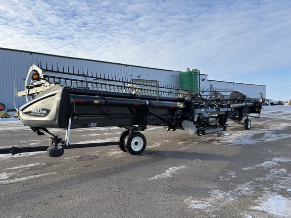 Used 2018 MacDon FD75-45 Combine Platforms at Horizon Ag & Turf in Lloydminster, AB - Photo10