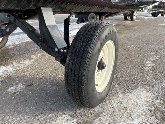 Used 2018 MacDon FD75-45 Combine Platforms at Horizon Ag & Turf in Lloydminster, AB - Photo14