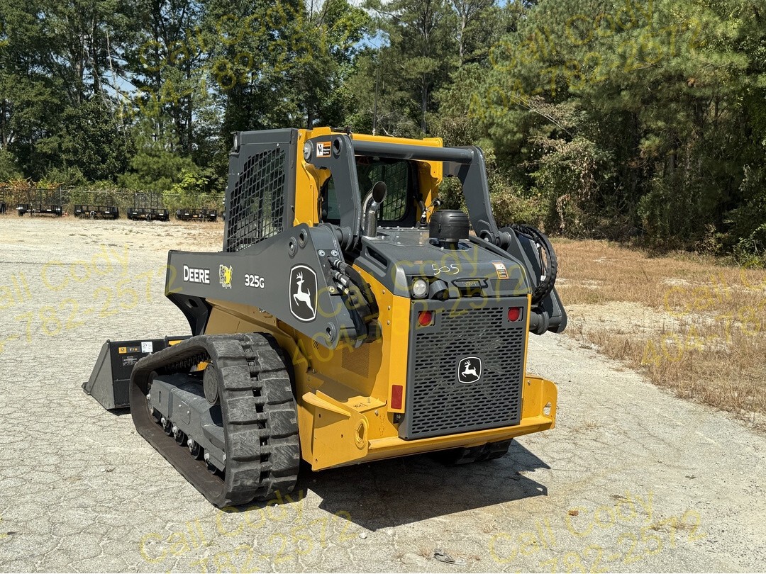 2025 John Deere 325G (HIGH FLOW) Image 9