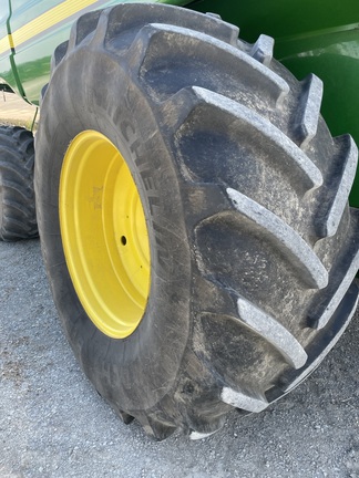 2010 John Deere 9570 STS thumbnail 6