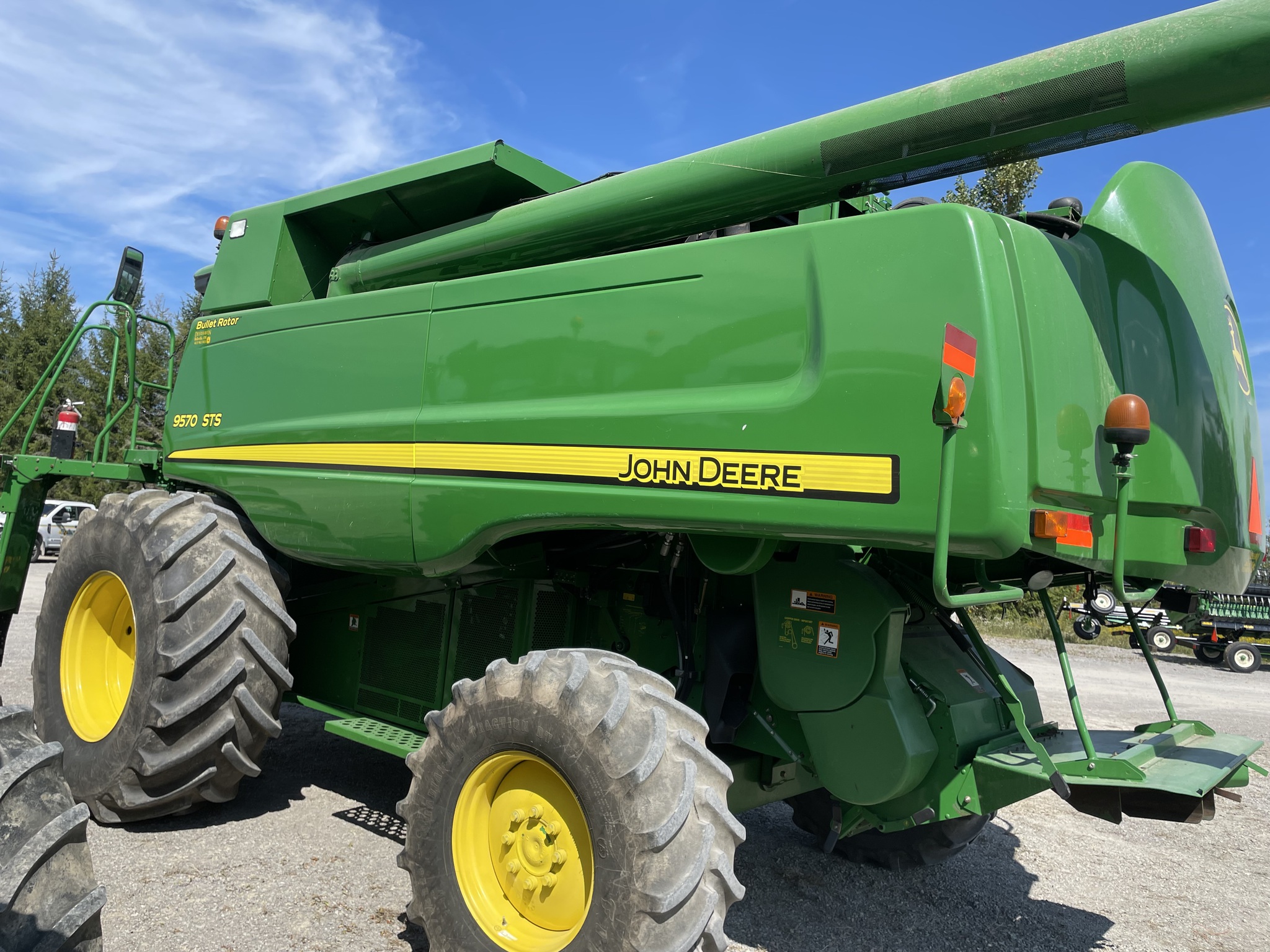 2010 John Deere 9570 STS Image 11