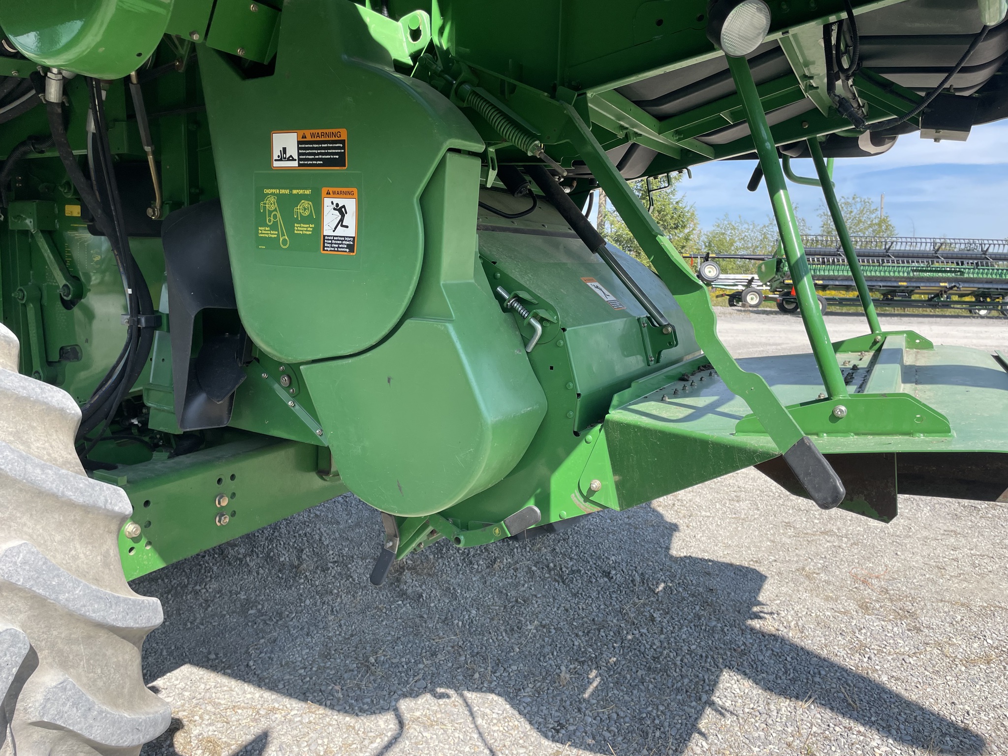 2010 John Deere 9570 STS Image 10