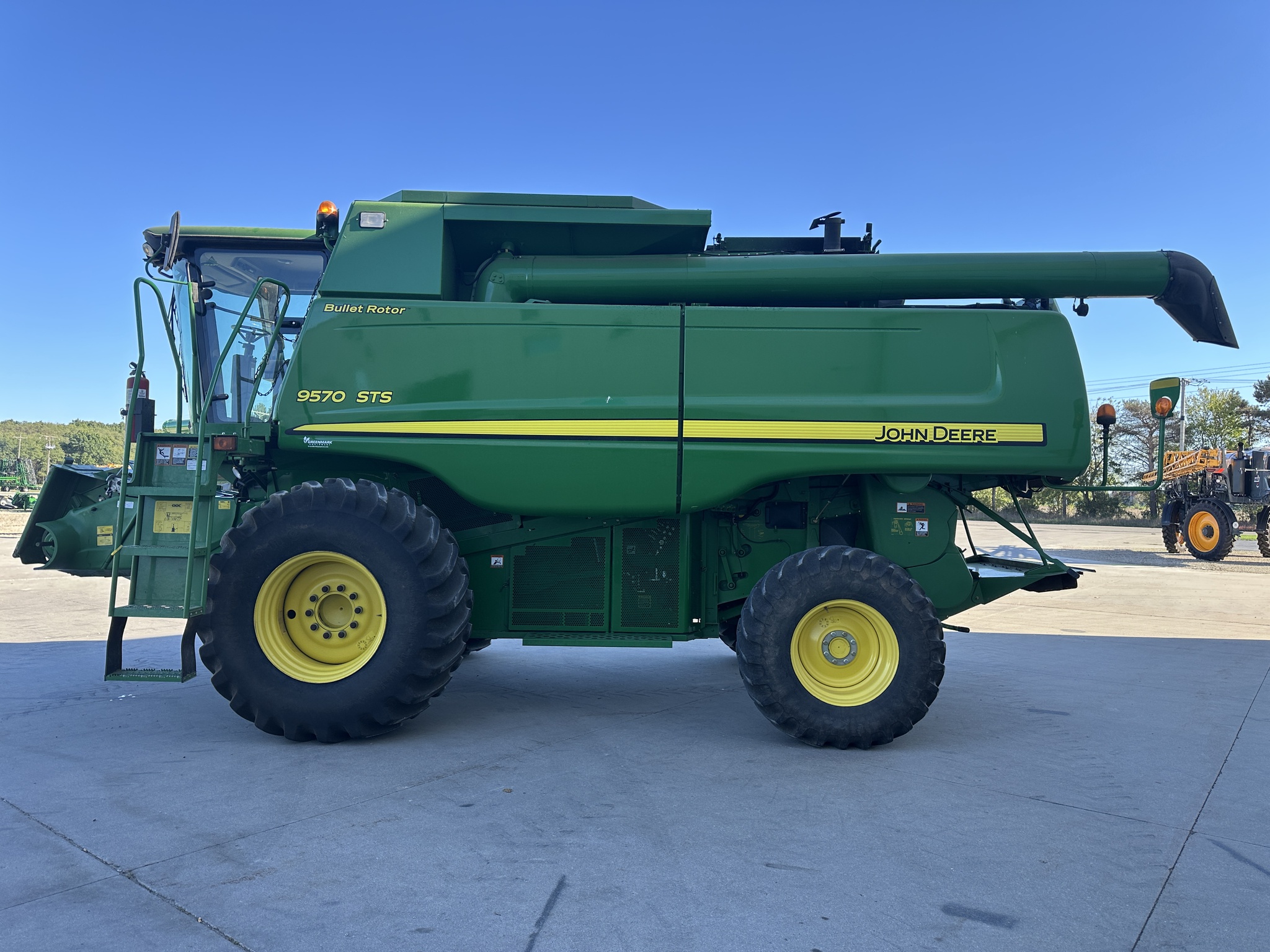 2010 John Deere 9570 STS Image 6