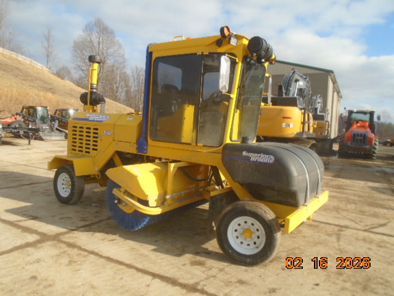 Photo of a 2025 Superior Broom DT74J