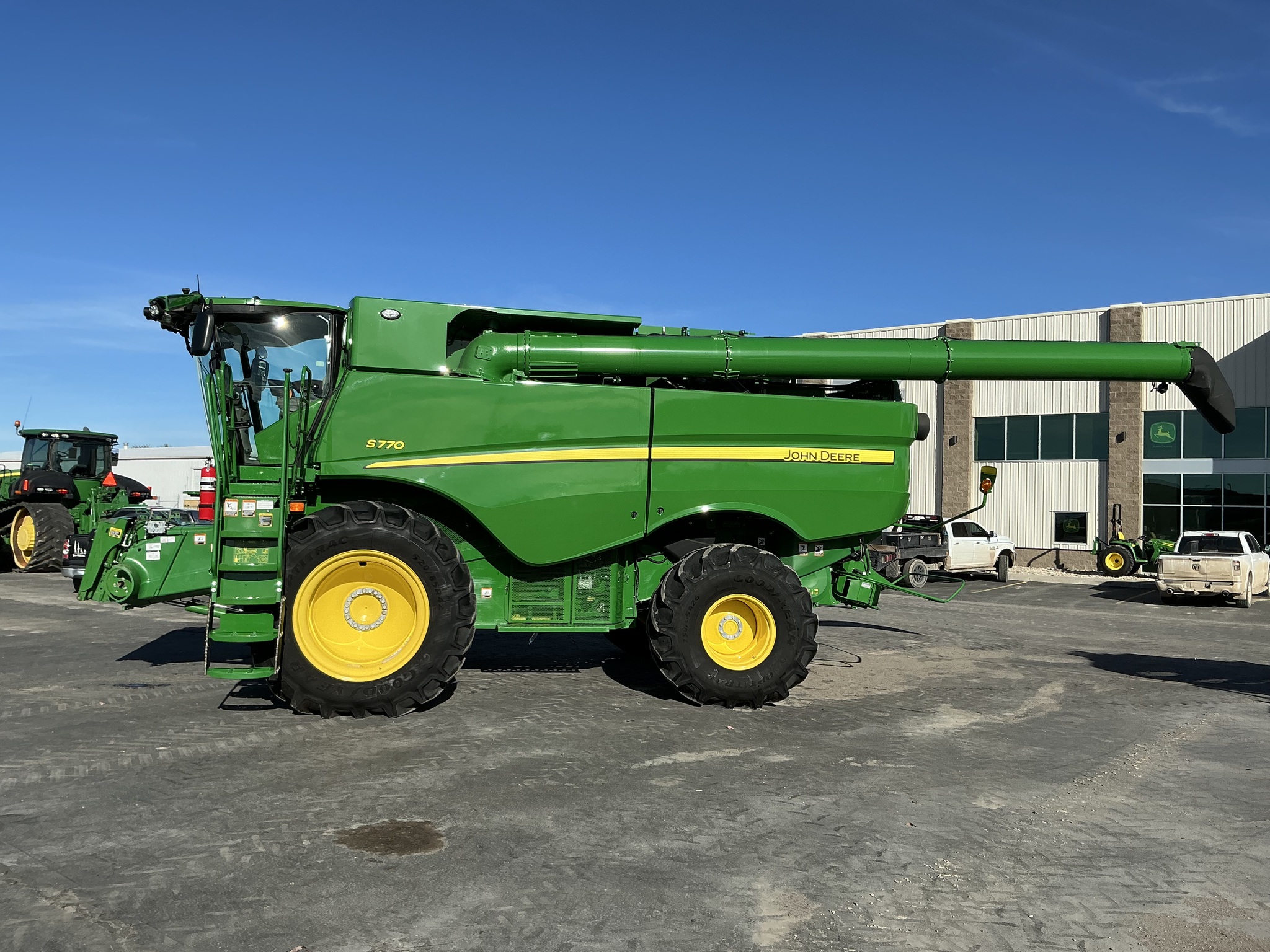2024 John Deere S770 Image 2