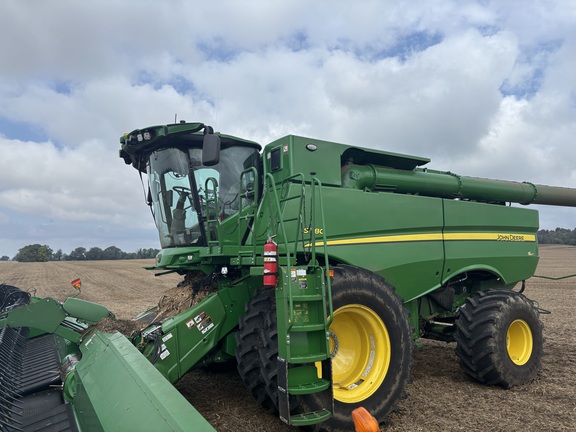 Photo of 2024 John Deere S780