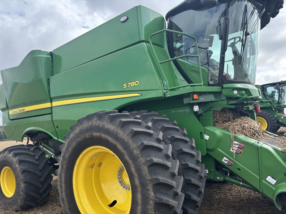 Photo of 2024 John Deere S780