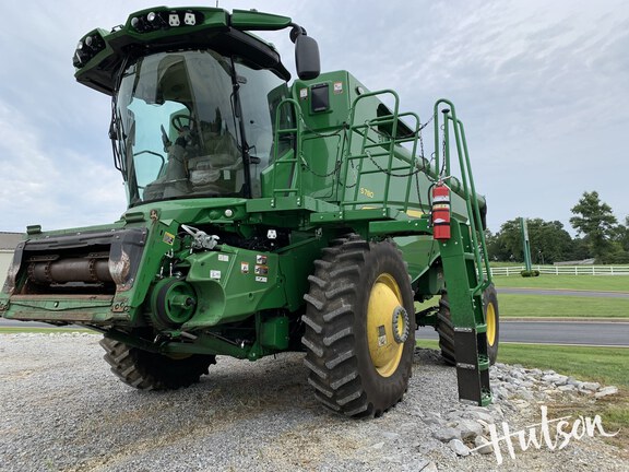 Photo of 2024 John Deere S780