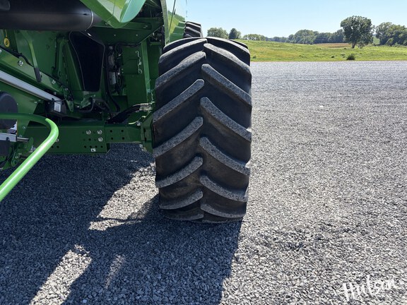 Photo of 2024 John Deere S780