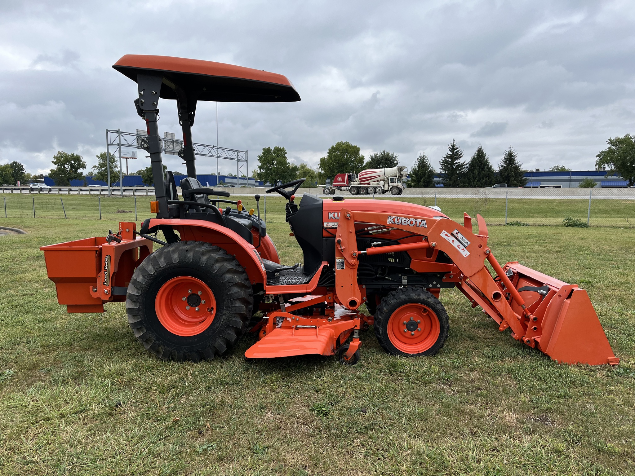 2016 Kubota B2650 Image 2
