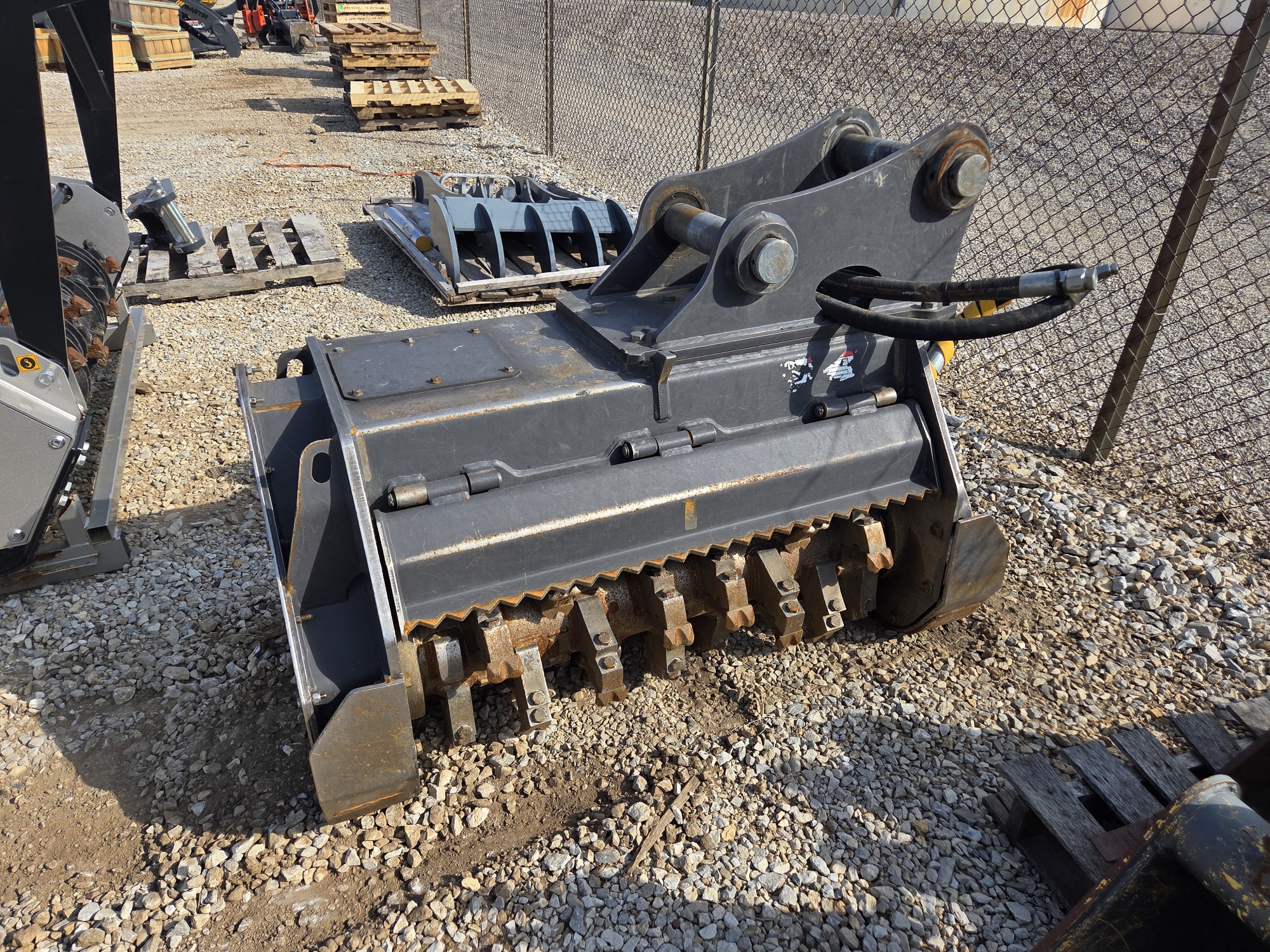 2022 Bradco MM421E Image 1