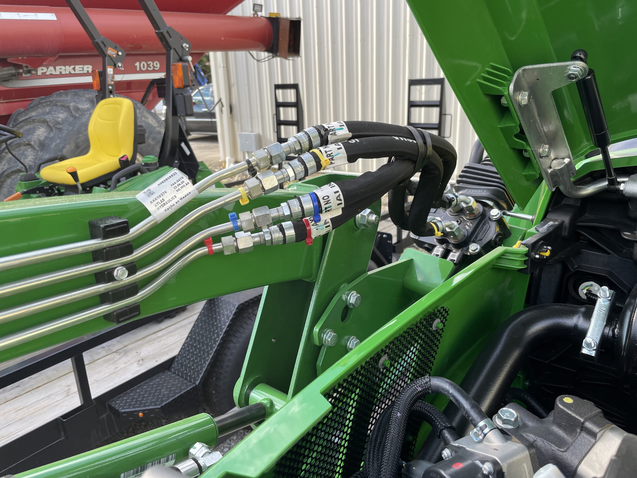 2025 John Deere 3025E Image 22