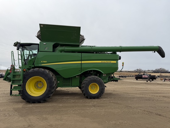 2022 John Deere S790 - Photo6