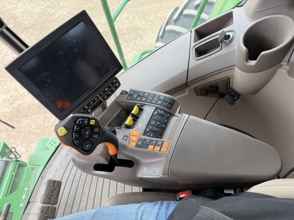 2022 John Deere S790 - Photo42