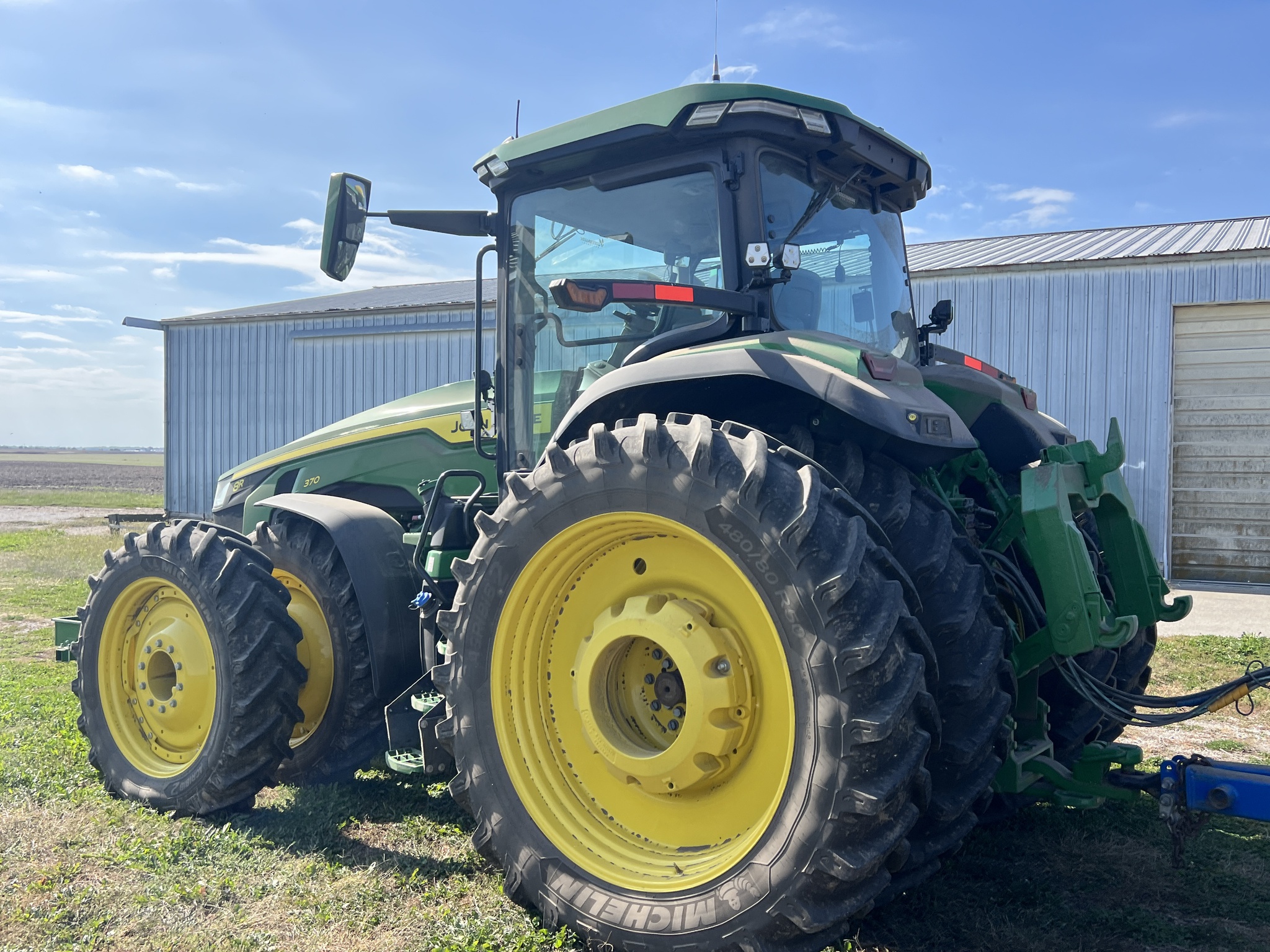 2023 John Deere 8R 370 Image 9