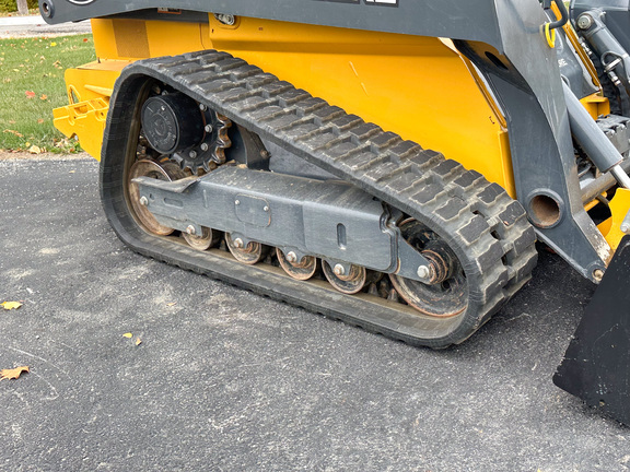 2024 John-Deere 325G