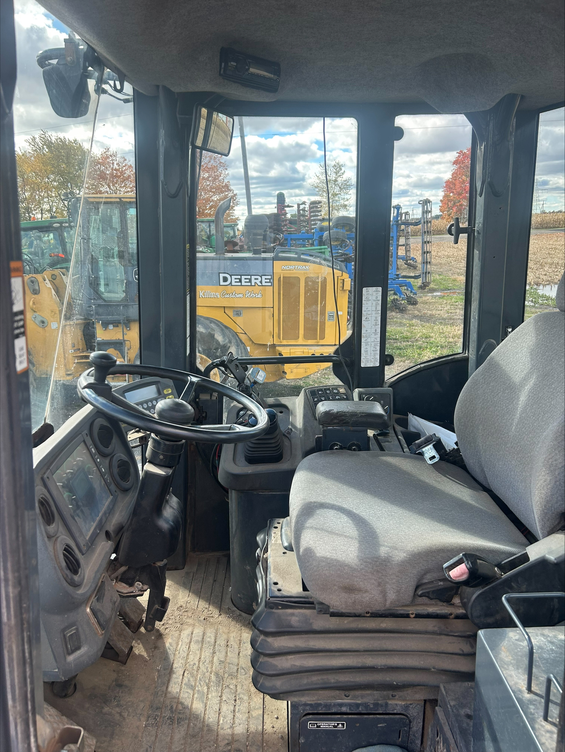 2008 John Deere 644J Image 11