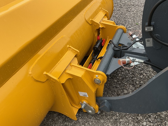 Photo of 2024 John Deere 304 G