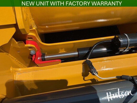 Photo of 2024 John Deere 304 G