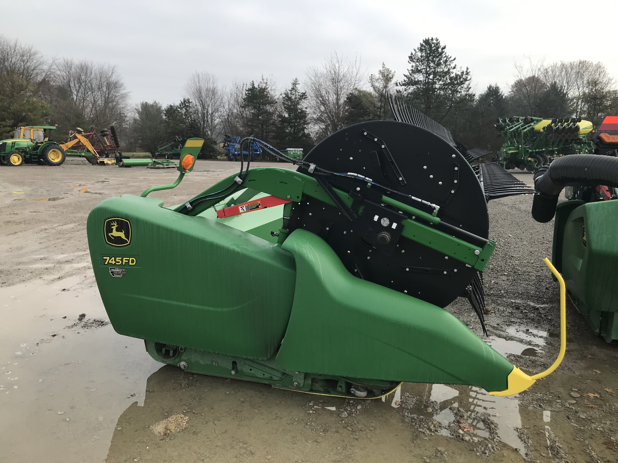 2019 John Deere 745FD Image 1