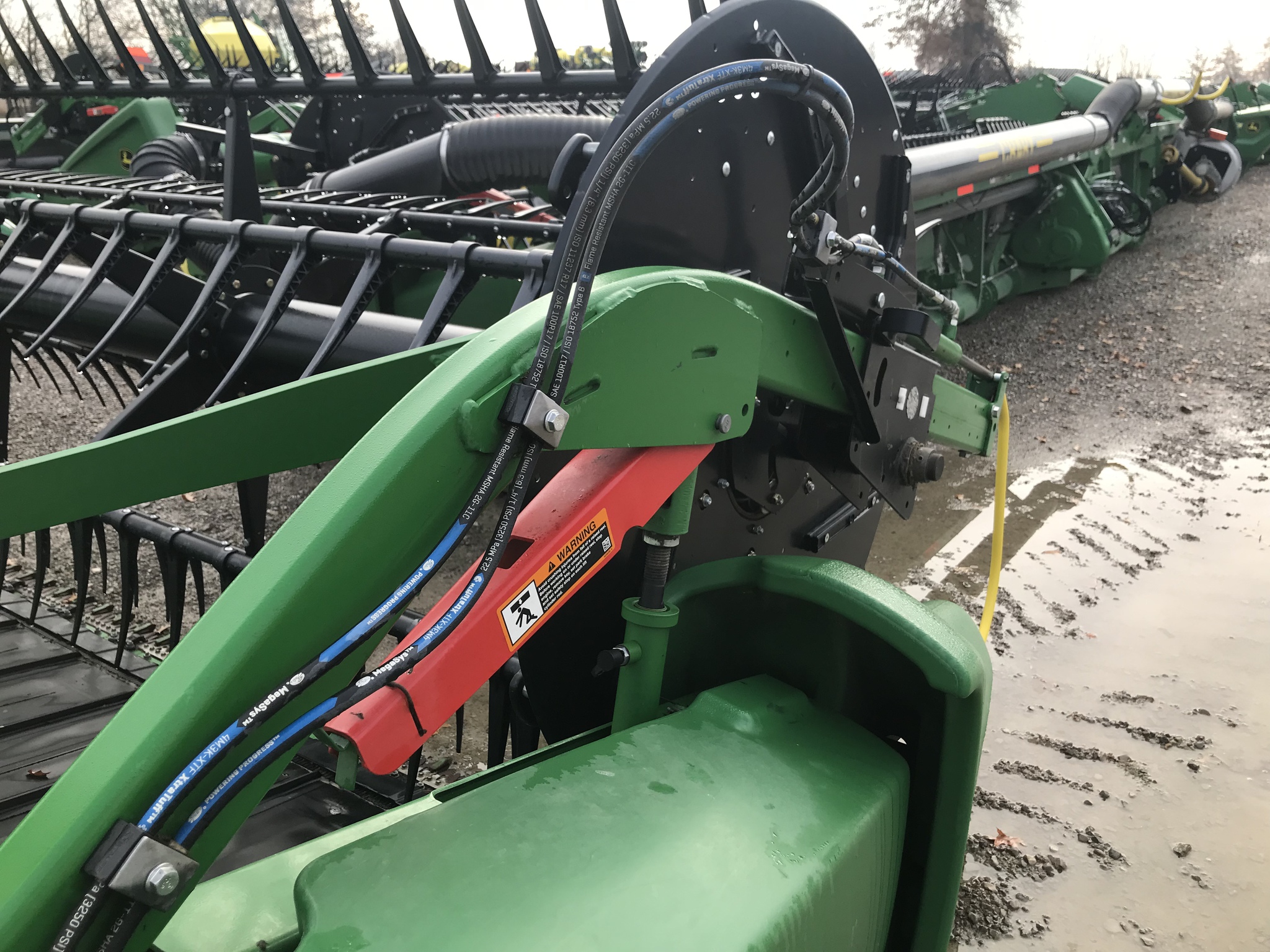 2019 John Deere 745FD Image 3