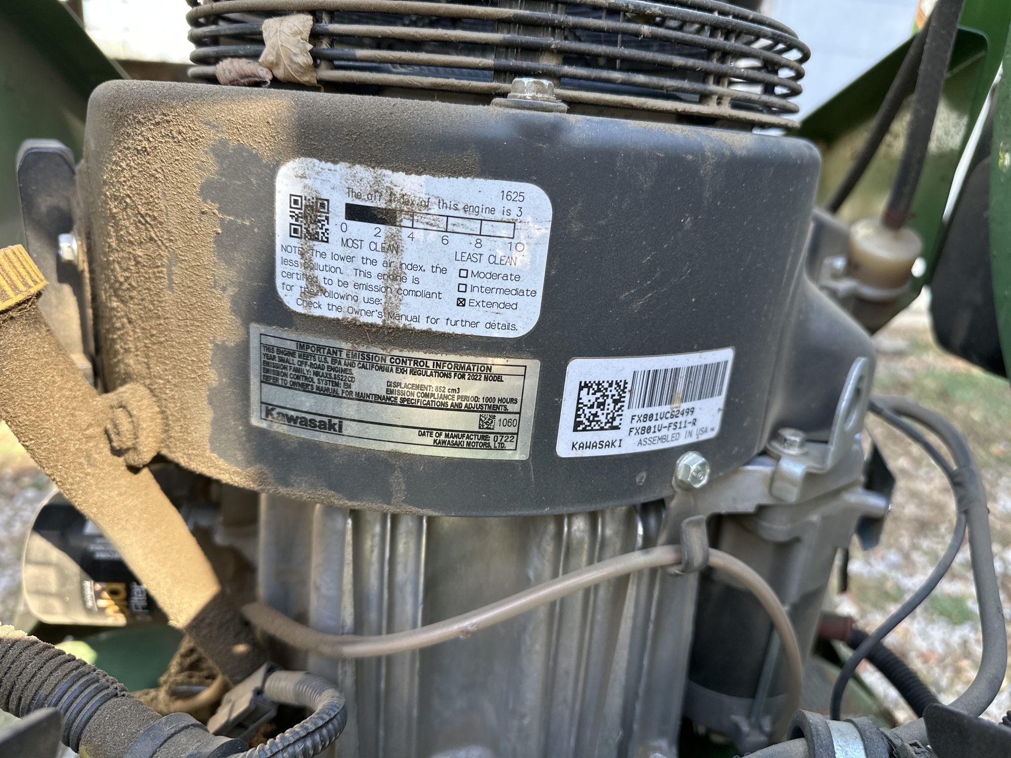 2022 John Deere Z930R Image 18