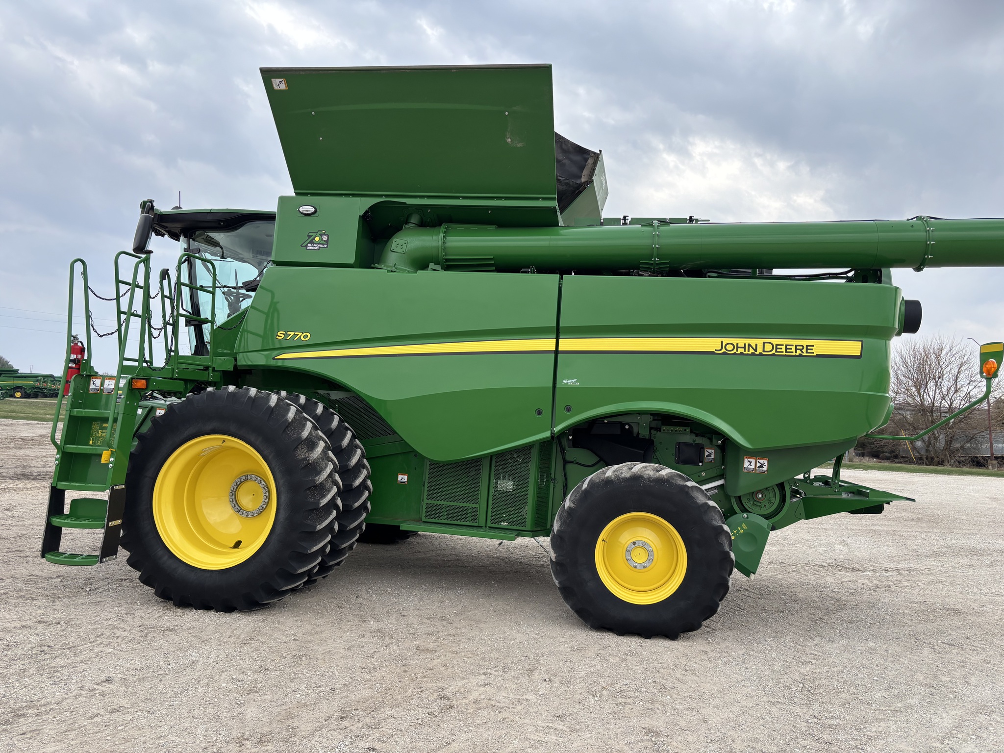  2022 John Deere S770 at Heritage Tractor in Galesburg, IL