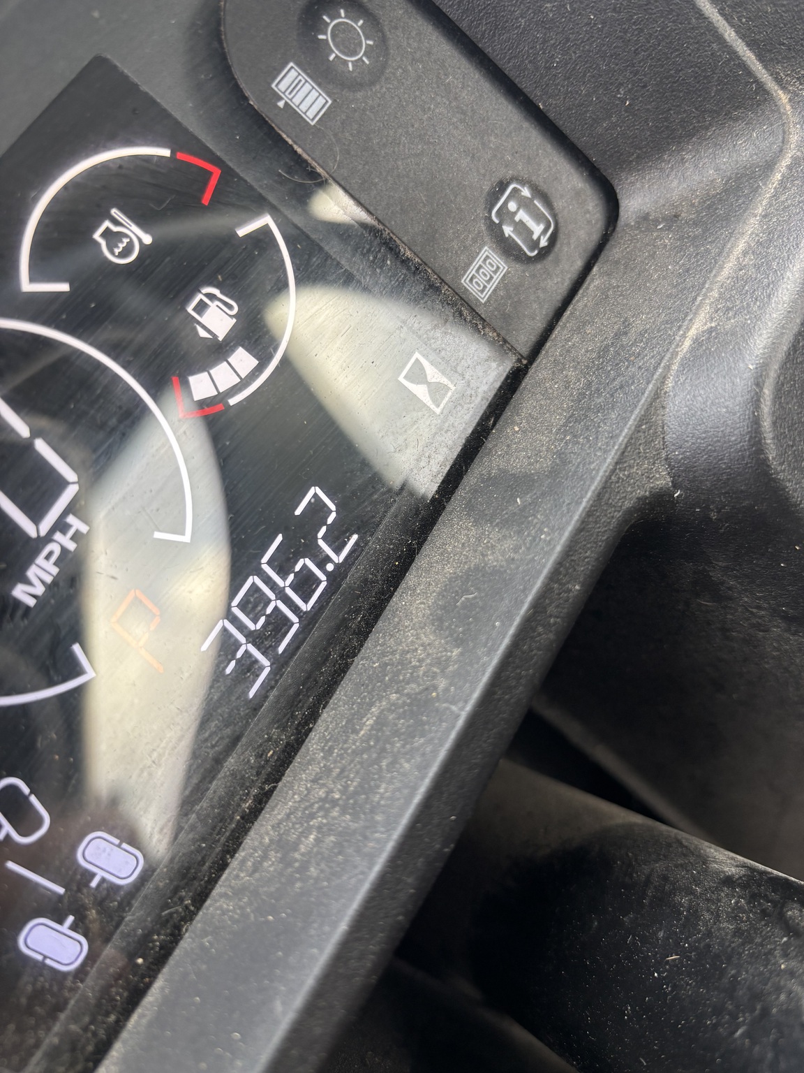 Used 2024 John Deere XUV 835M ATVs & Gators at Koenig Equipment in Tipp City, OH - PhotoXL11