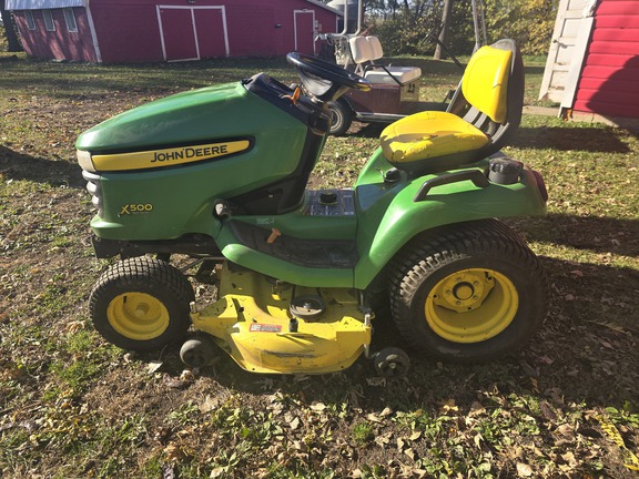  John Deere X500