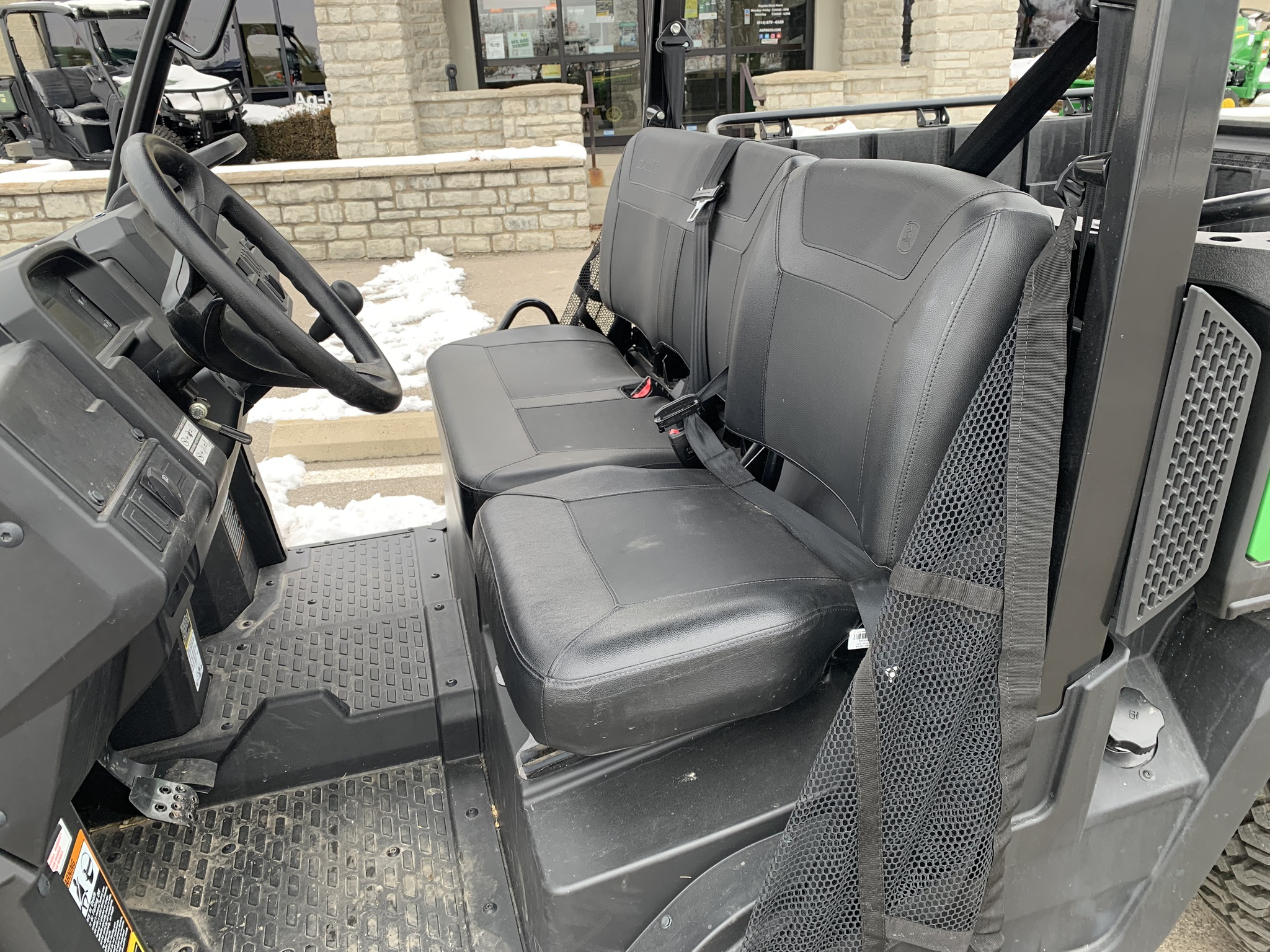 2025 John Deere XUV 845M Image 6