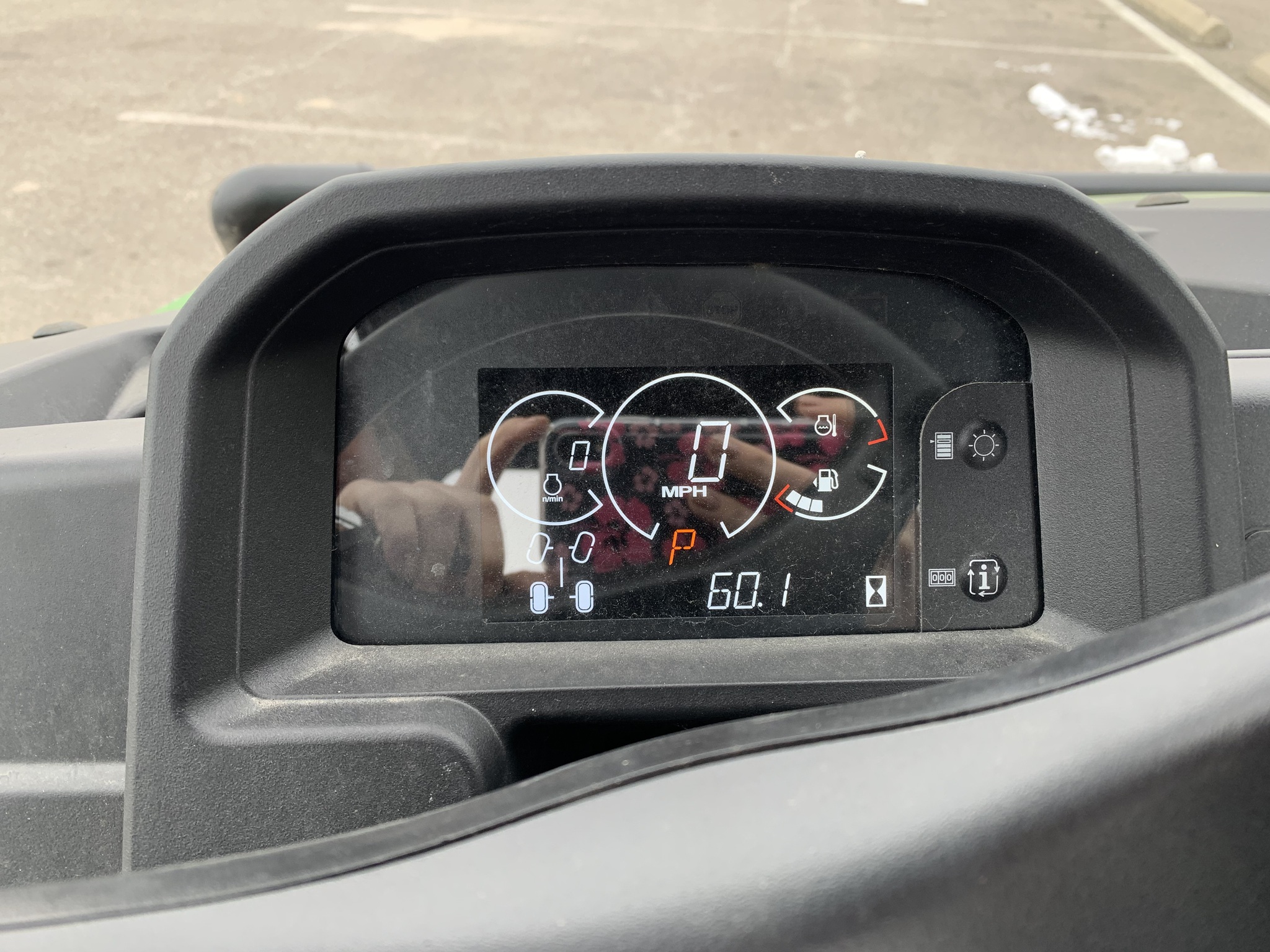 2025 John Deere XUV 845M Image 8