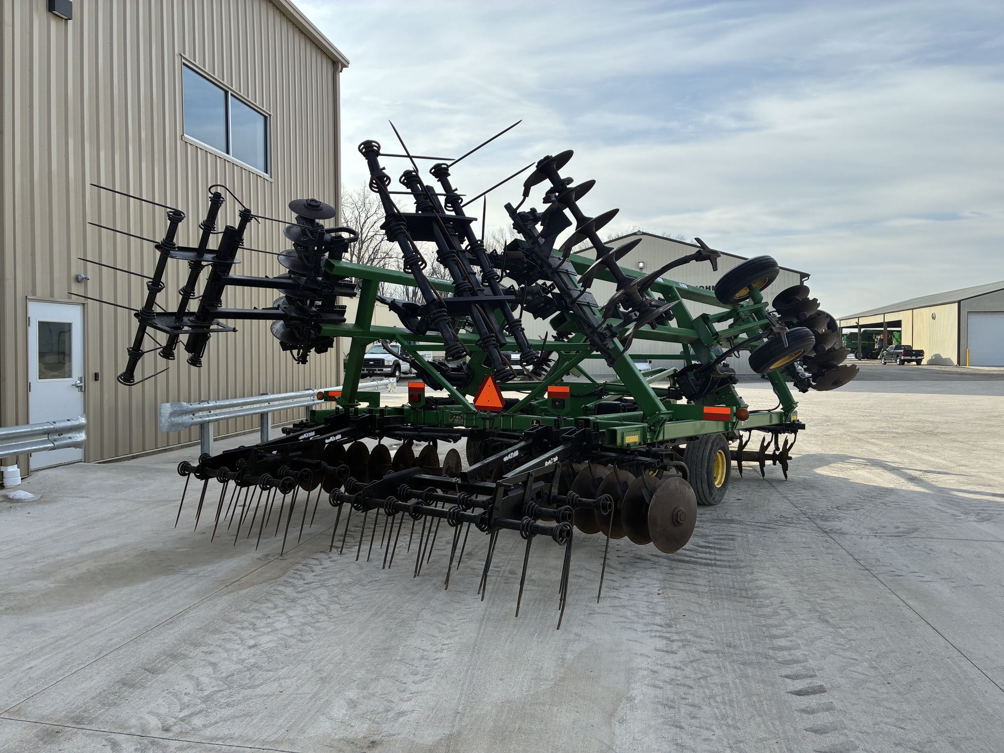 2008 John Deere 512 Image 3