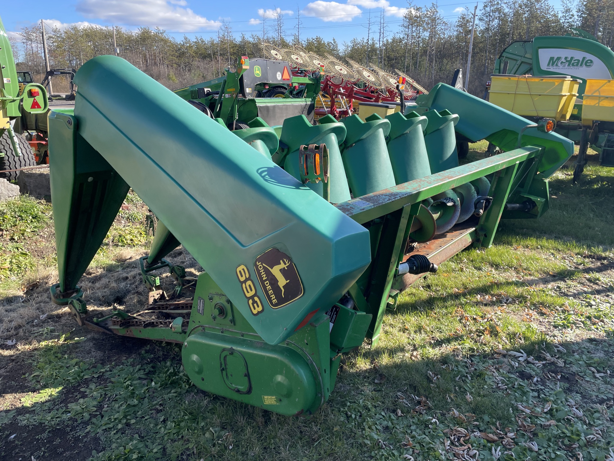 1994 John Deere 693 Image 9