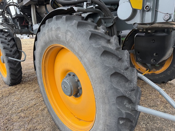 2024 Hagie STS12 - Photo12