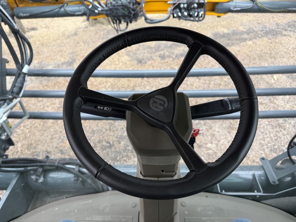 2024 Hagie STS12 - Photo36