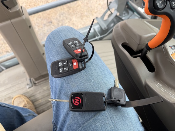 2024 Hagie STS12 - Photo41