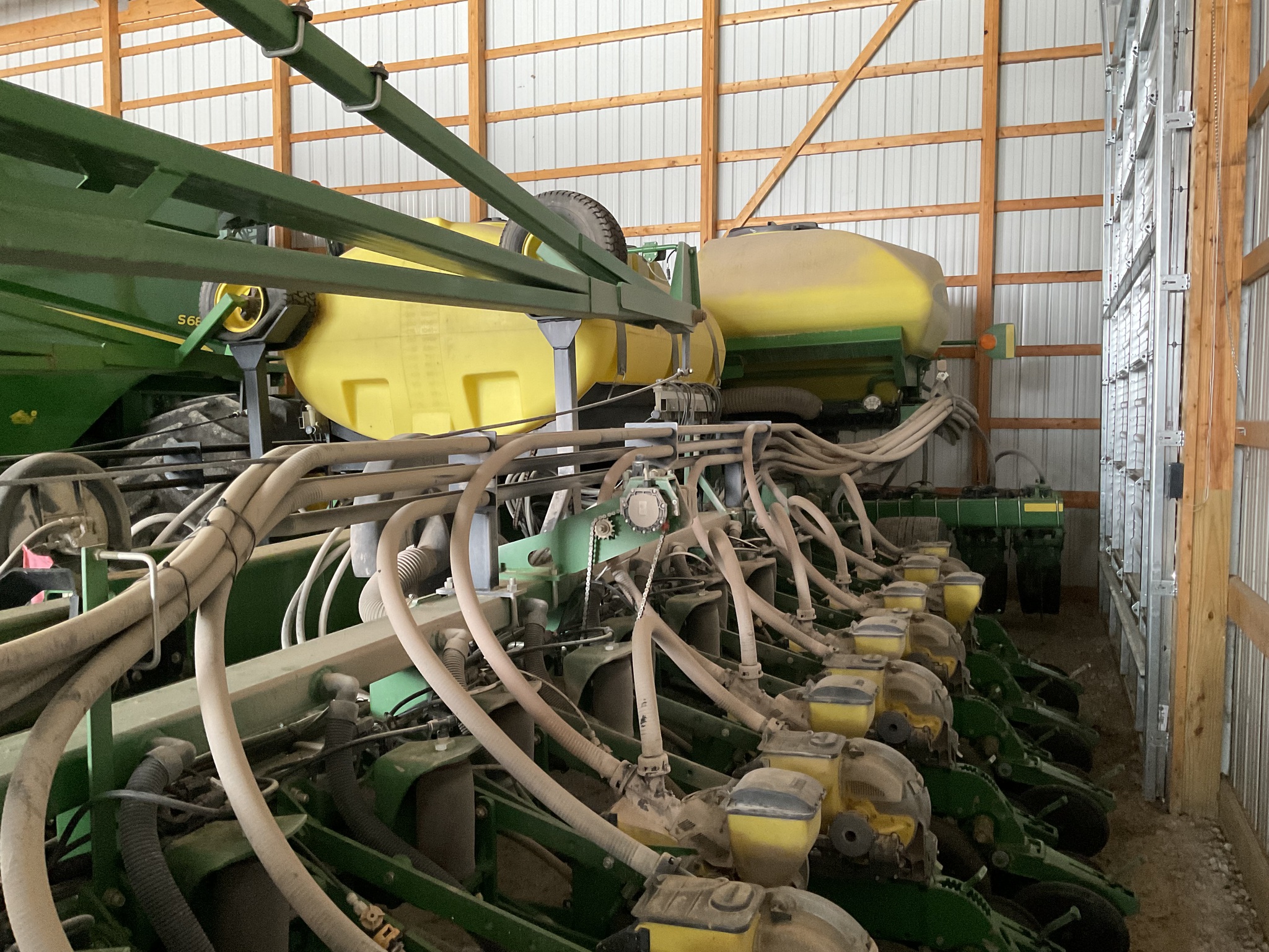 2011 John Deere DB60 Image 14