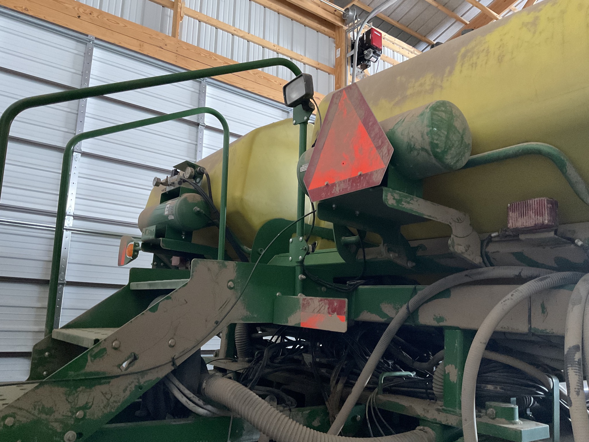 2011 John Deere DB60 Image 11