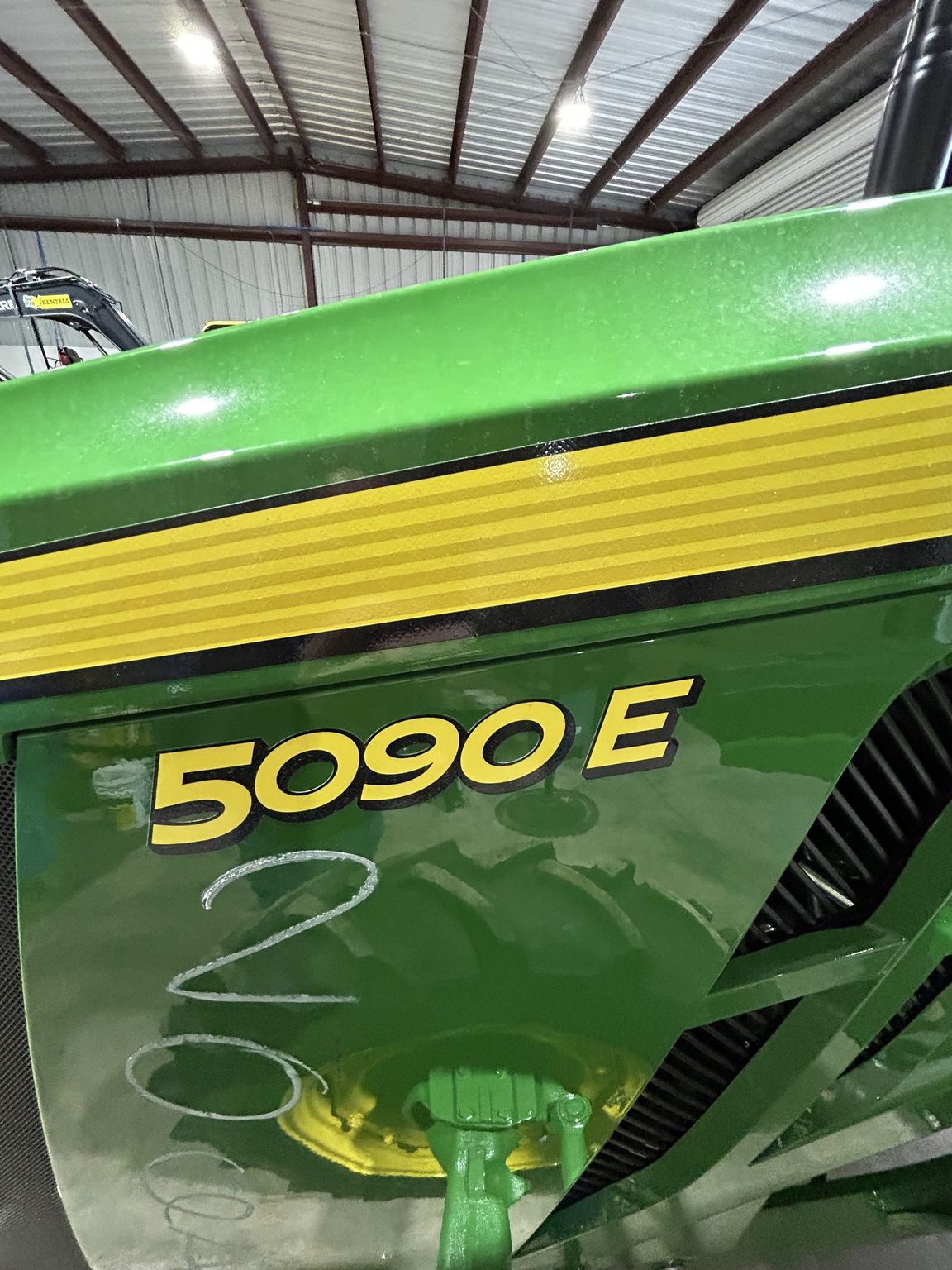 2025 John Deere 5090E Image 4