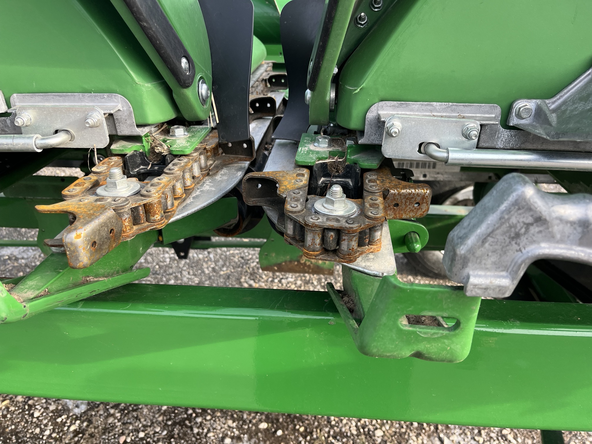 2025 John Deere CR 8 Image 9