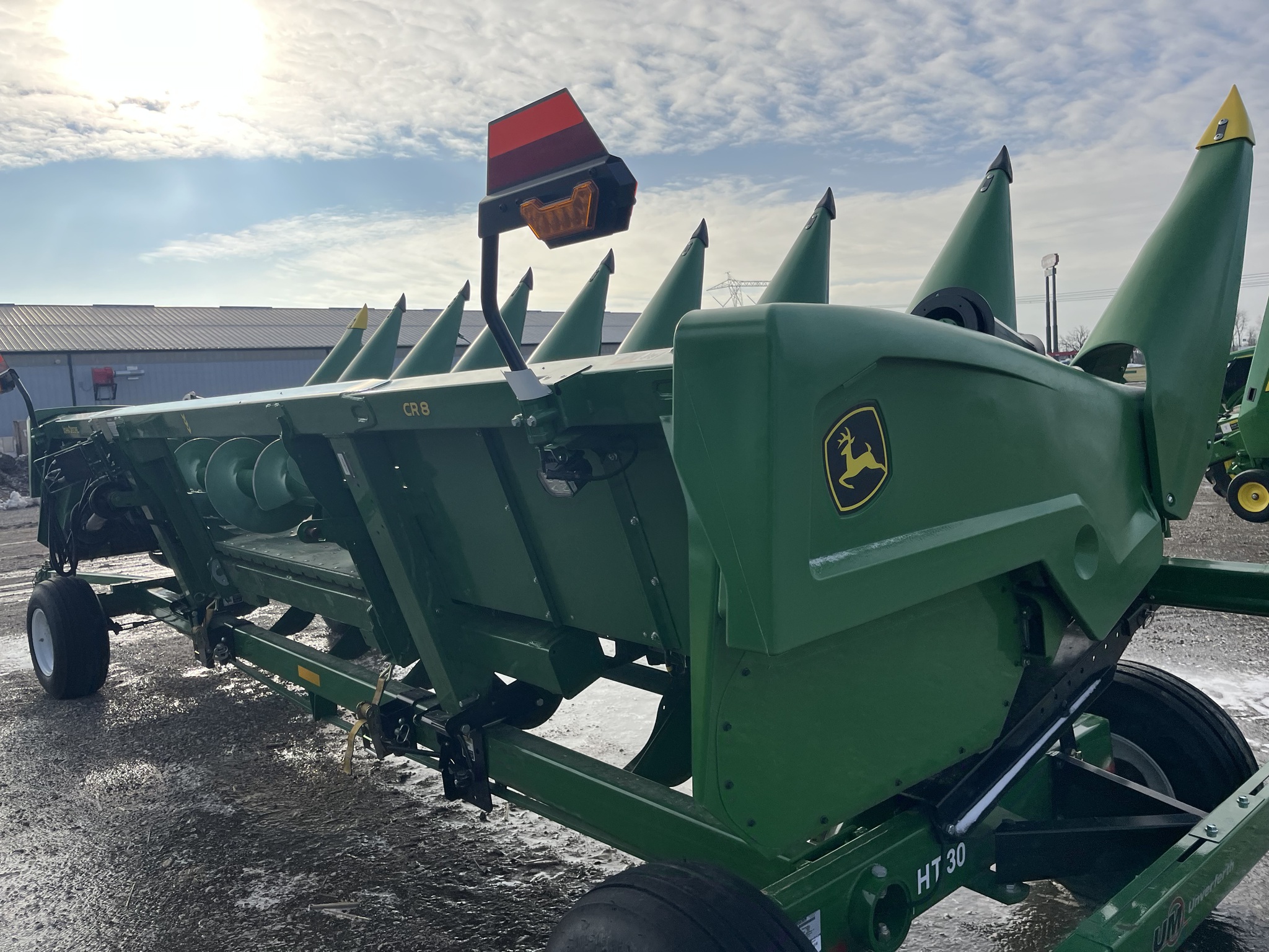 2025 John Deere CR 8 Image 5