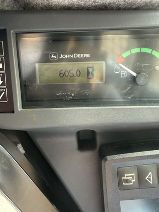 2023 John Deere 331G Photo 7