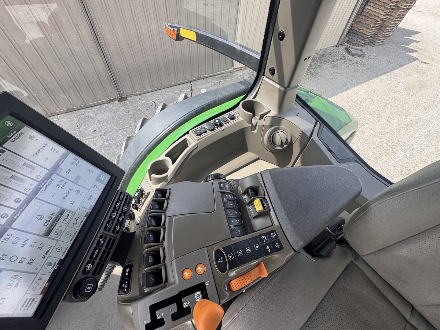  2023 John Deere 8R 410 at Heritage Tractor in Geneseo, IL