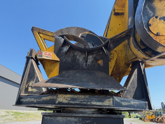 2023 John Deere 437E