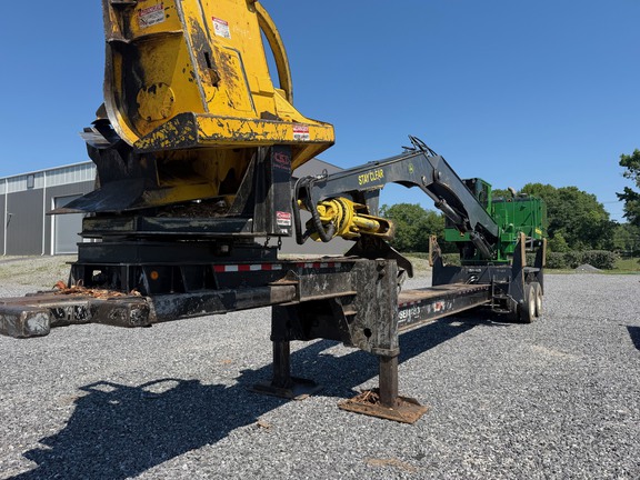 2023 John Deere 437E