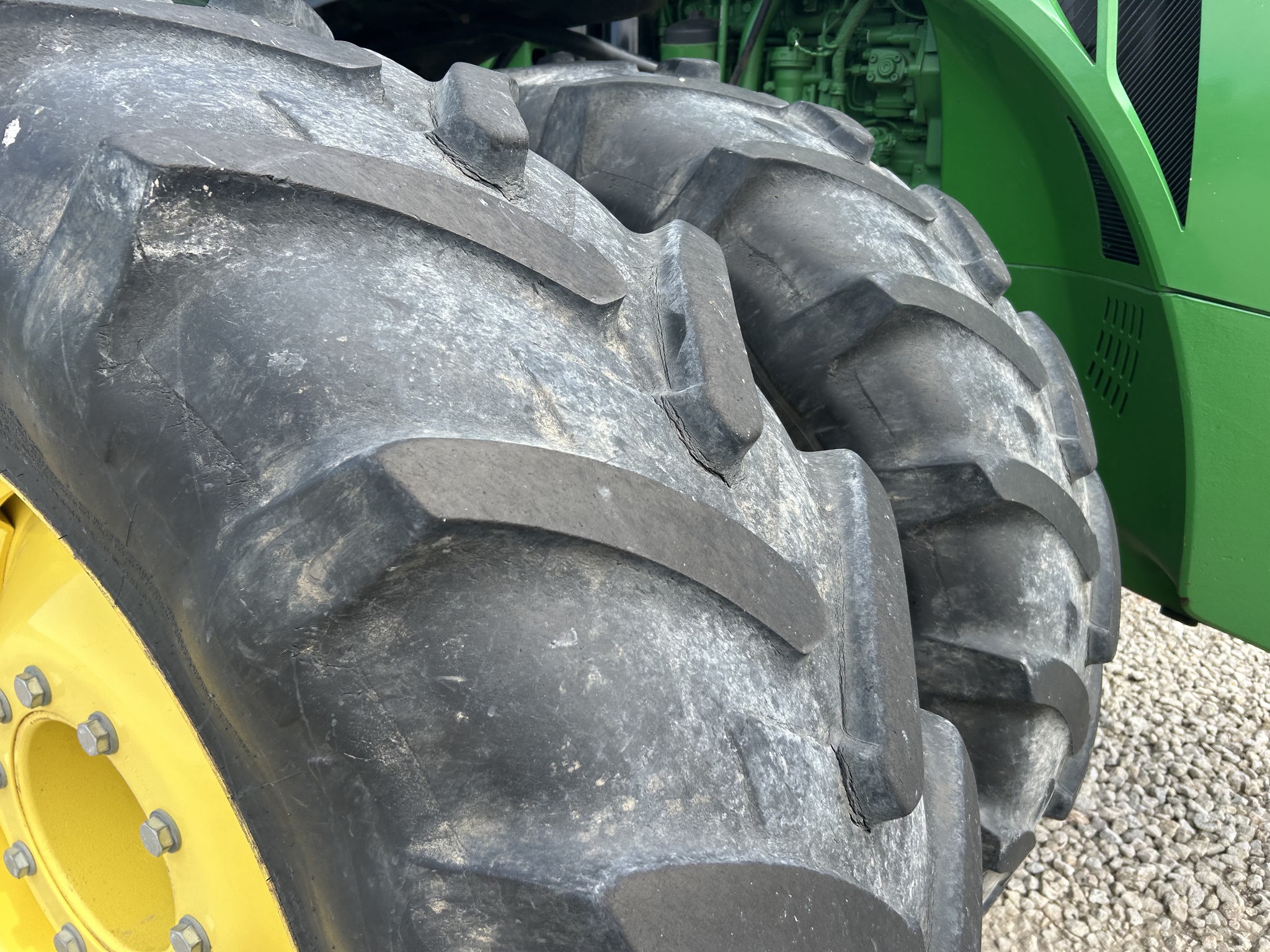  2013 John Deere 8360R at Heritage Tractor in Streator, IL