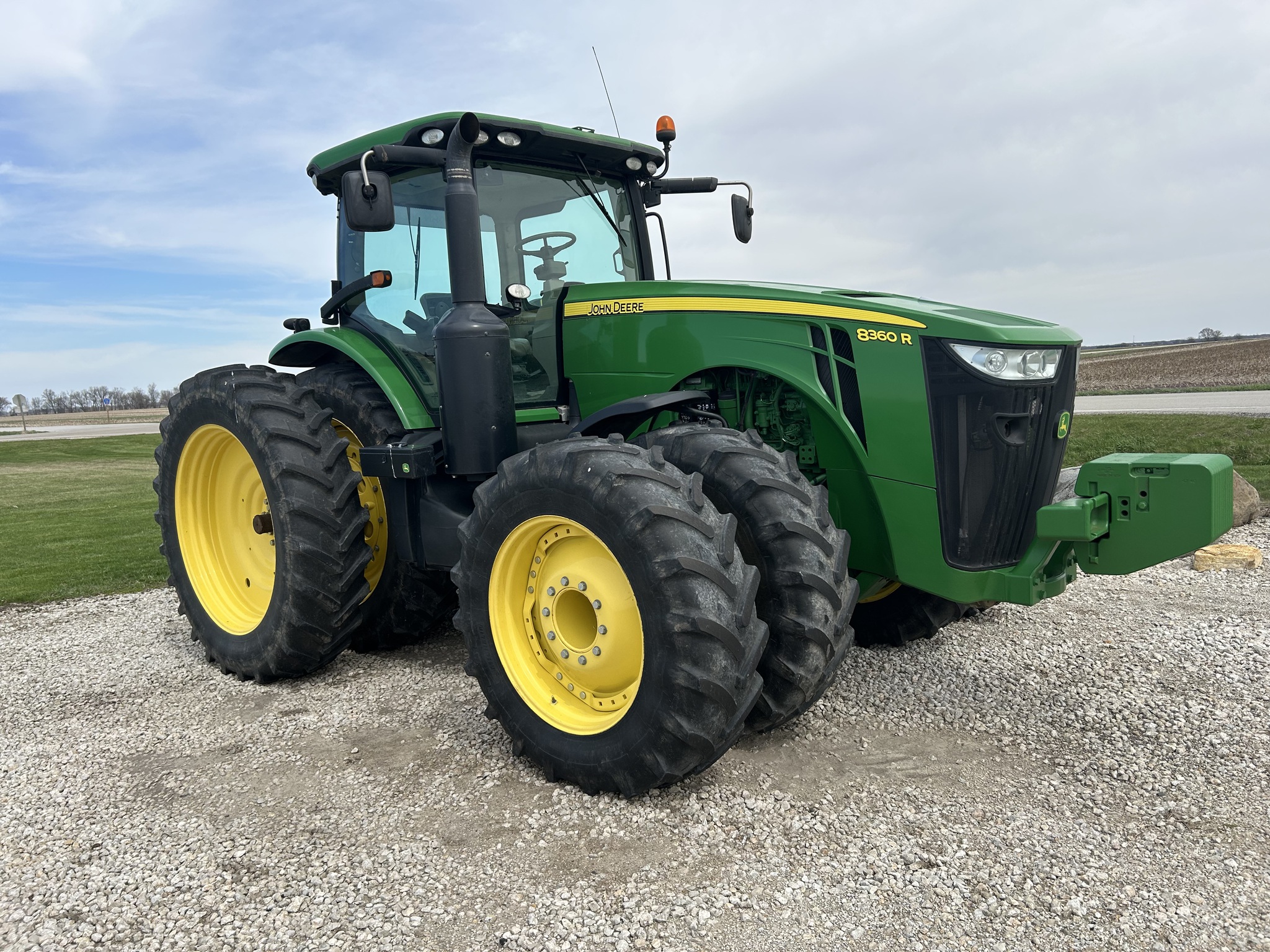 2013 John Deere 8360R at Heritage Tractor in Streator, IL